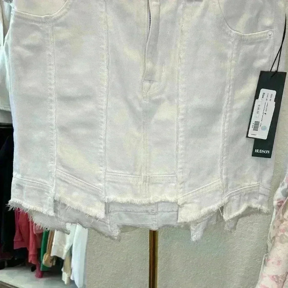 NWT Hudson white weekend step hem denim mini skirt SZ 28 - Picture 9 of 11